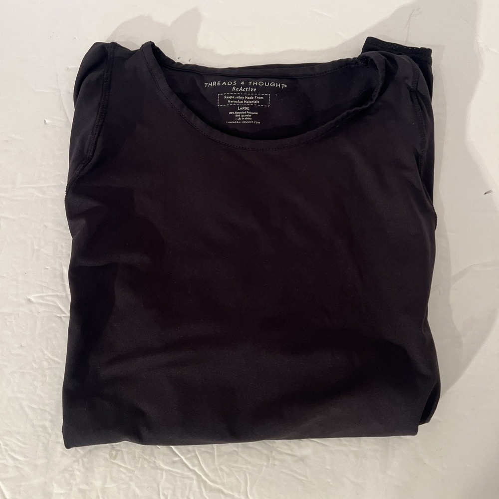 Threads 4 Thought Top Womens‎ Large Black ReActive T-Shirt